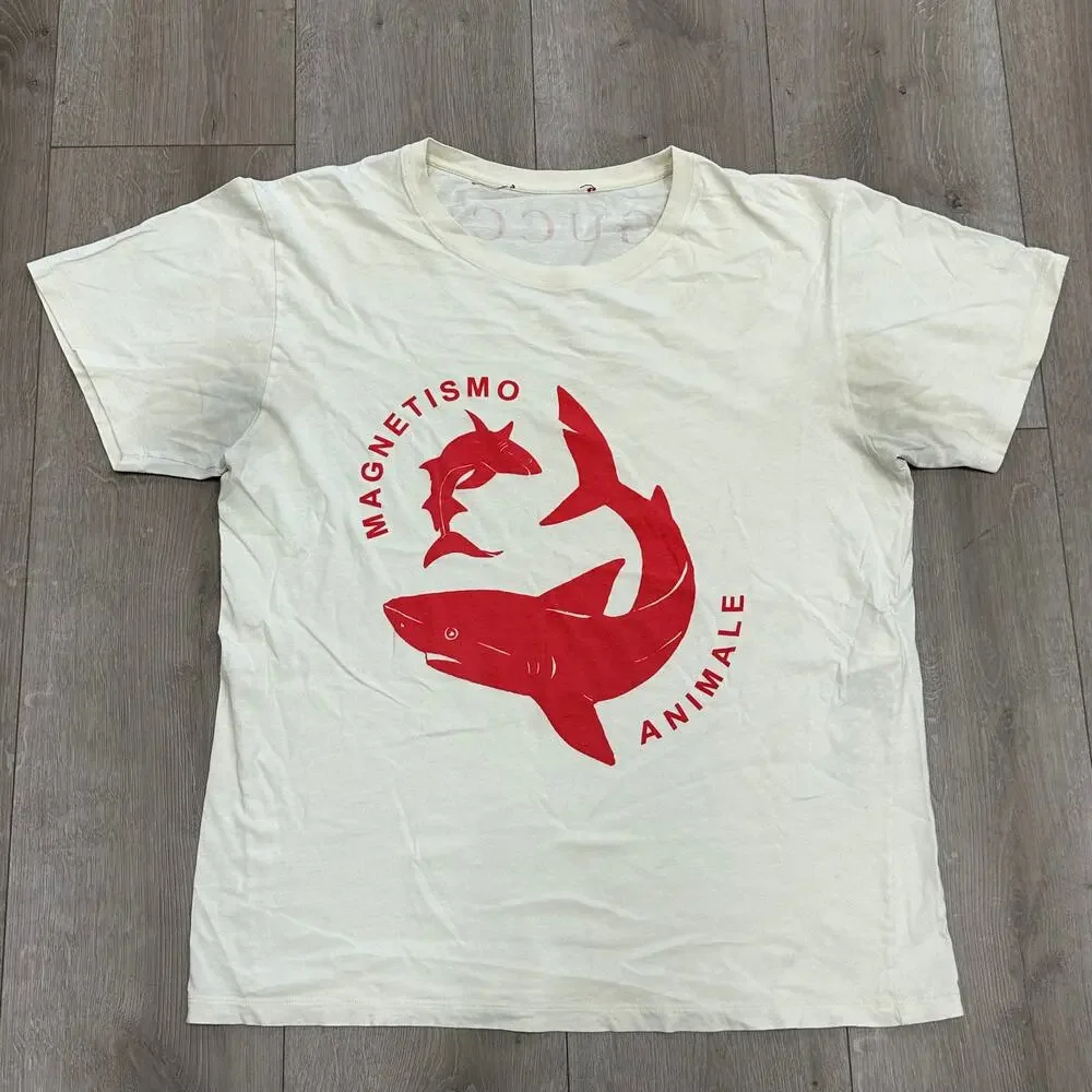 Gucci Magnetismo Animale Shark Tee T Shirt size Large L Cream B30